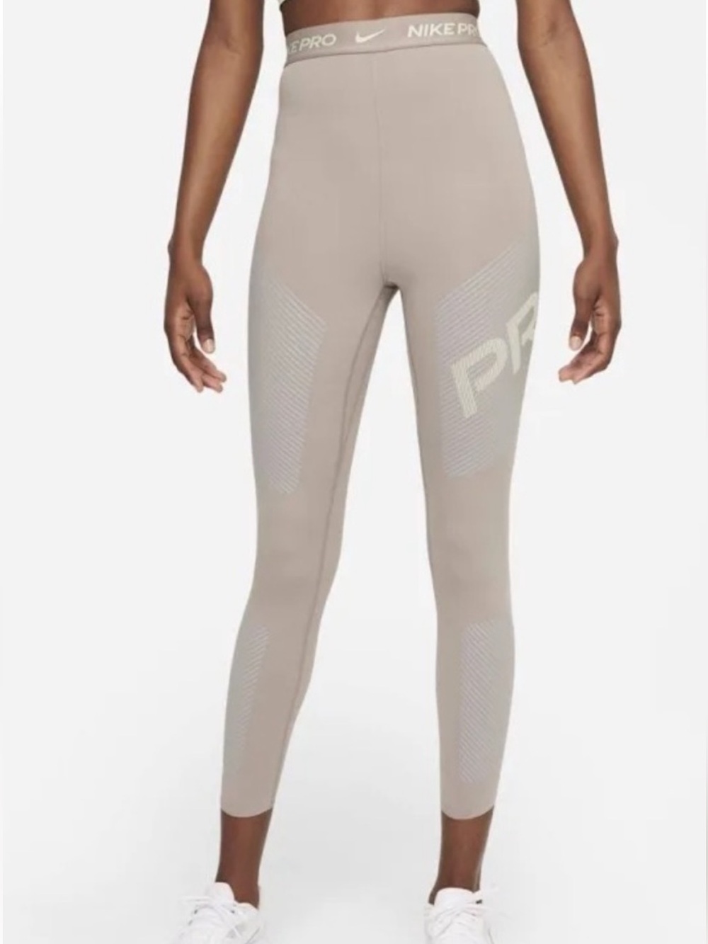Nike Pro High-Waist 7/8 Leggings in Taupe